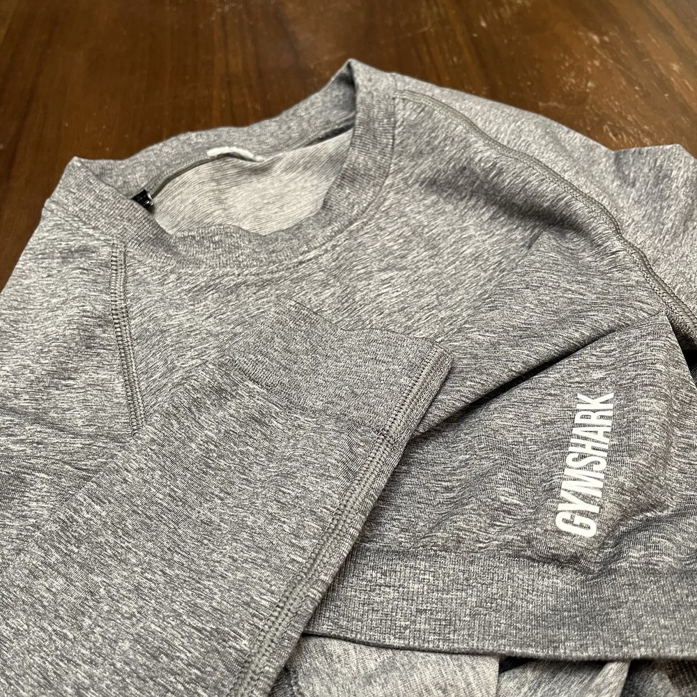 Gymshark Adapt Ombre Women's S Seamless Long Sleeve Crop Top Gray Graphic